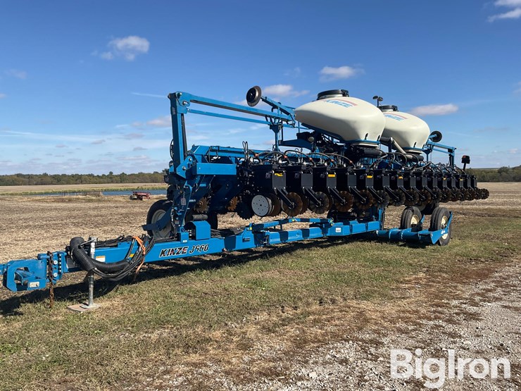 2012-kinze-3660-image-1