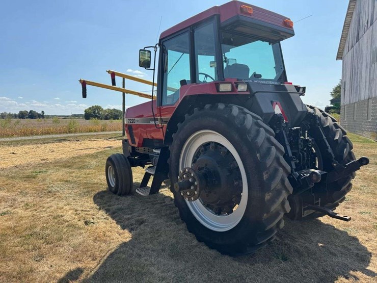 1995-case-ih-7220-image-4