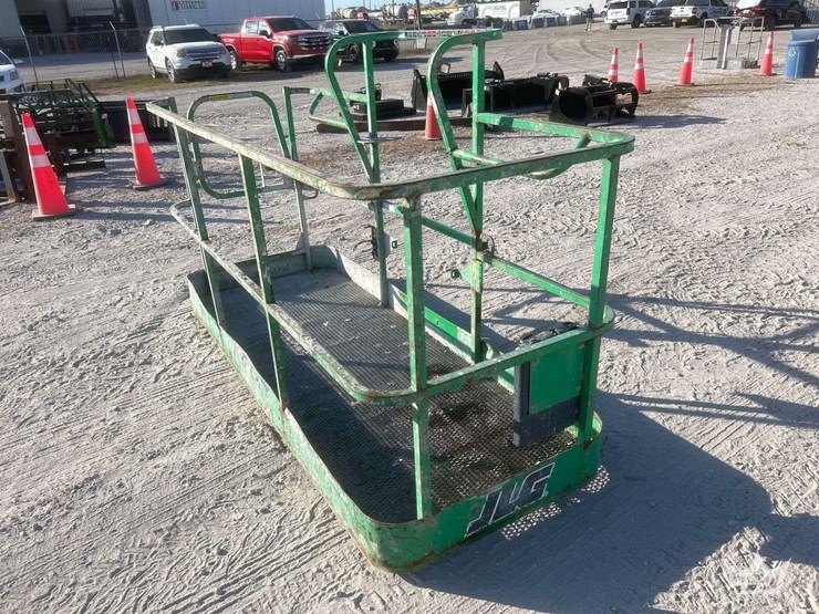 72in-forklift-safety-basket-image-4