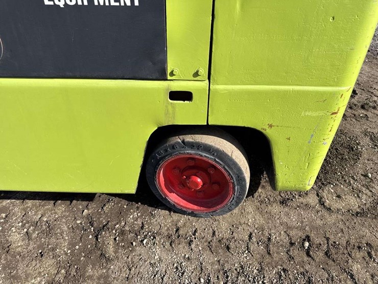 clark-lp-c500-90-fork-lift-image-11