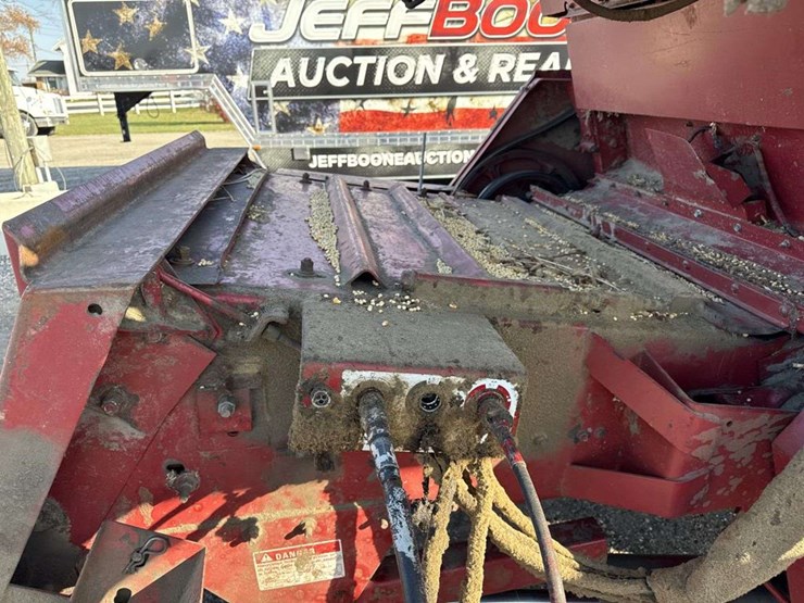 1992-case-ih-1680-image-10