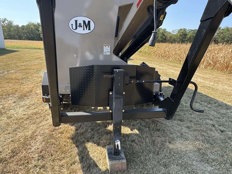 2015-j&m-375st-image-13