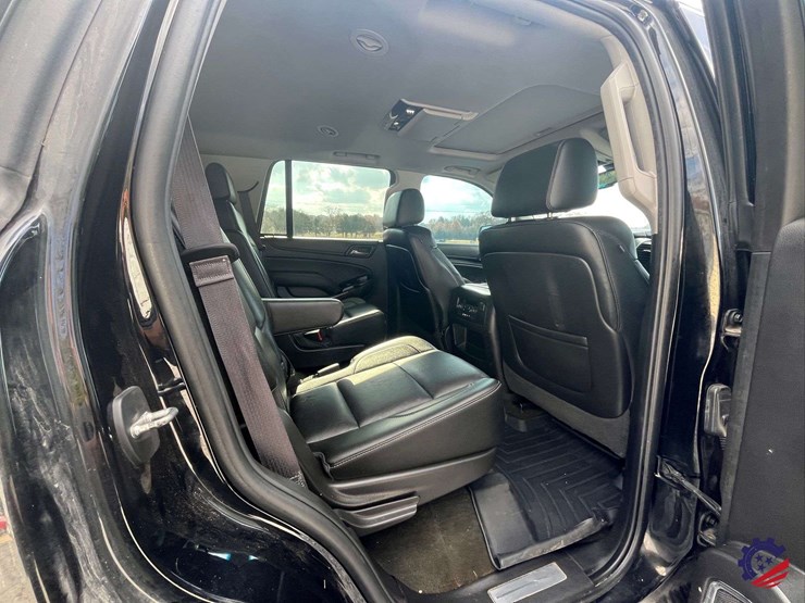 2015-chevrolet-tahoe-ltz-image-42