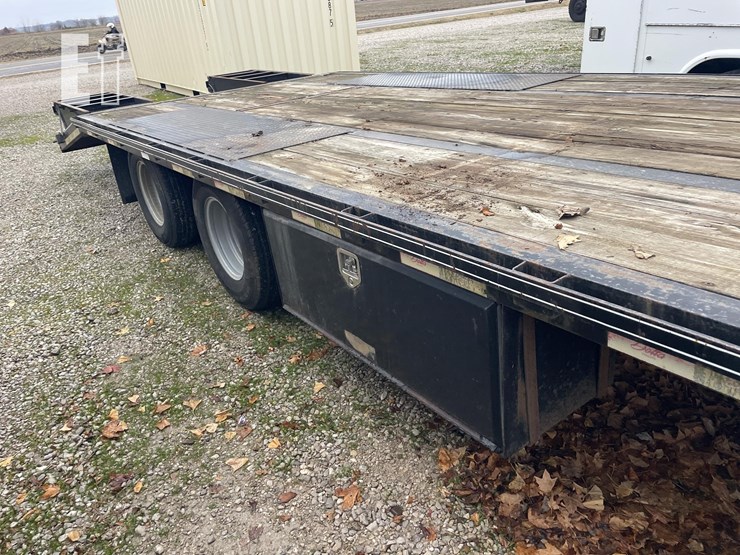 2015-delta-30-ft-x-101-in-image-11