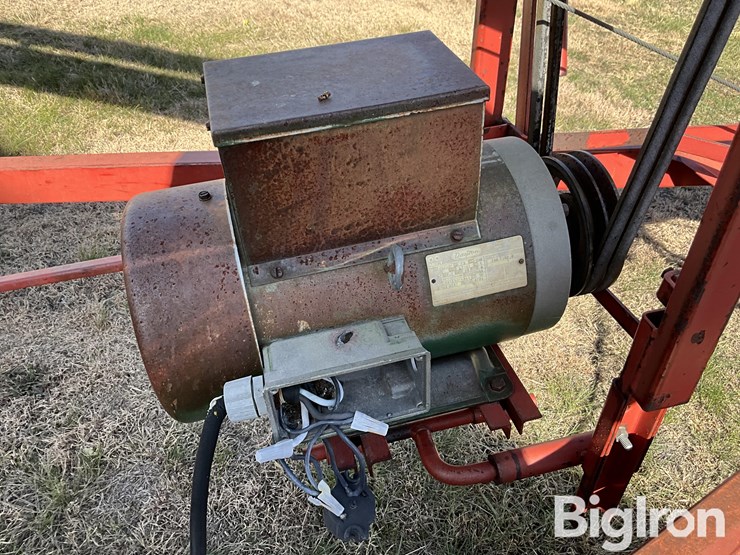 mayrath-10x32-image-15