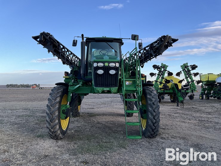 2010-john-deere-4830-image-2