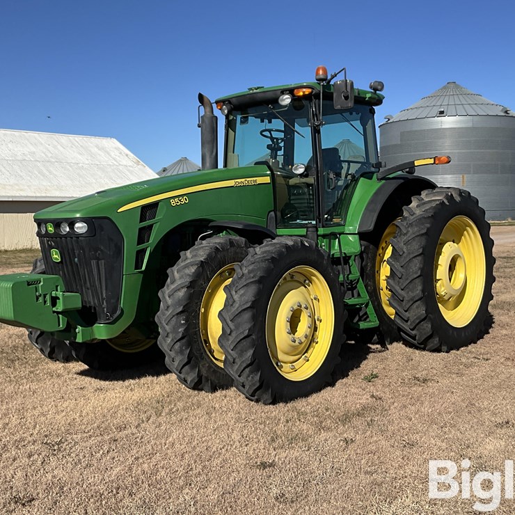 2009 JOHN DEERE 8530