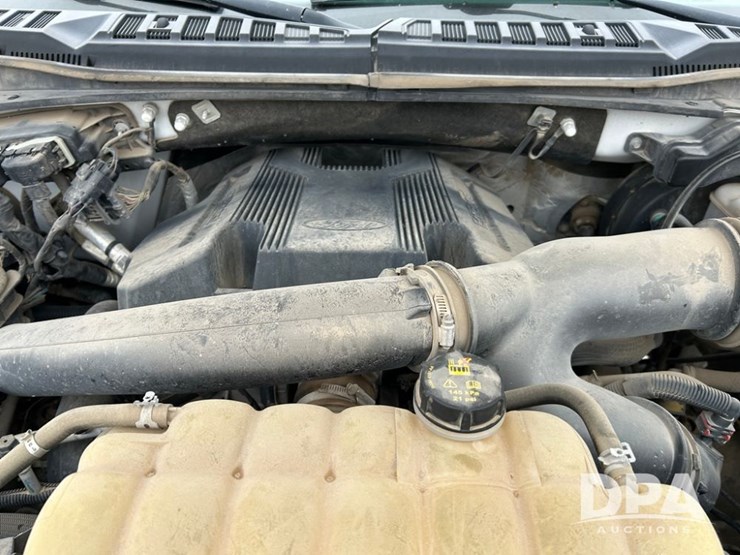 2019-ford-f150-xlt-image-15