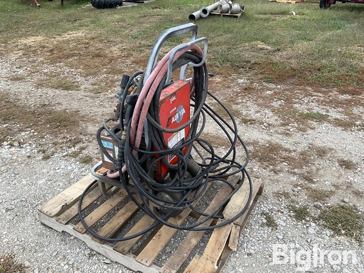 alkota-220-volt-electric-pressure-washer-image-7