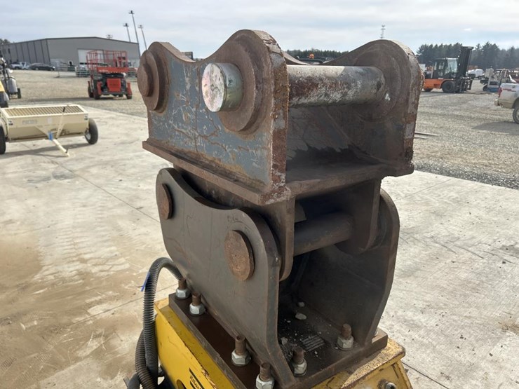 komatsu-pc300-image-13