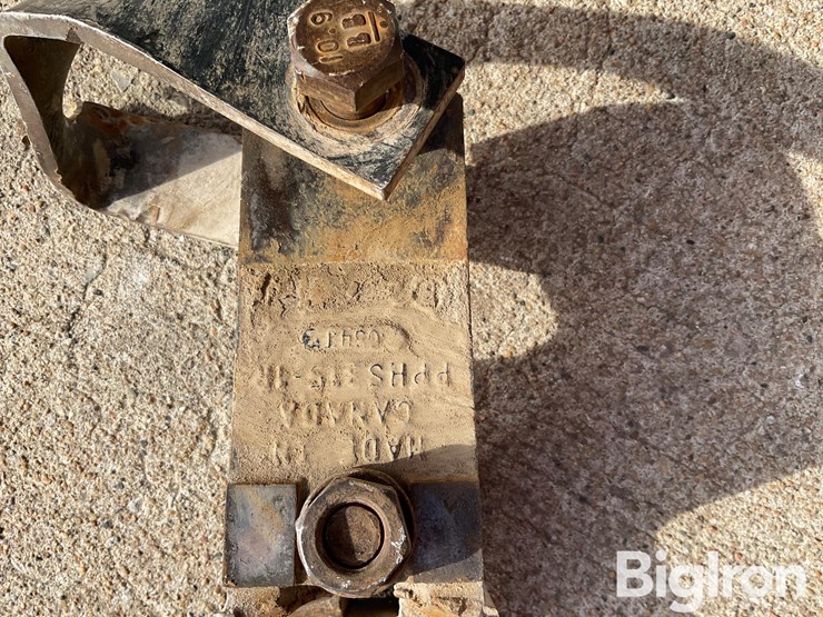 case-ih-drawbar-hammer-strap-image-8