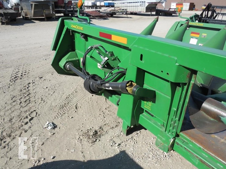 2009-john-deere-608c-image-16