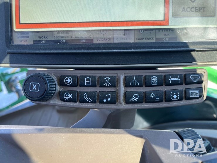 2019-john-deere-r4038-image-76