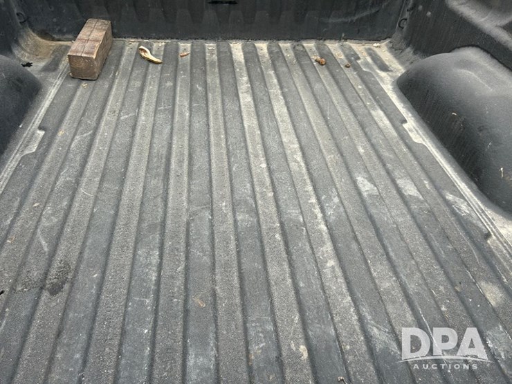 2018-chevrolet-silverado-4-door-pickup-(cp1307,-unit-12086)-image-6