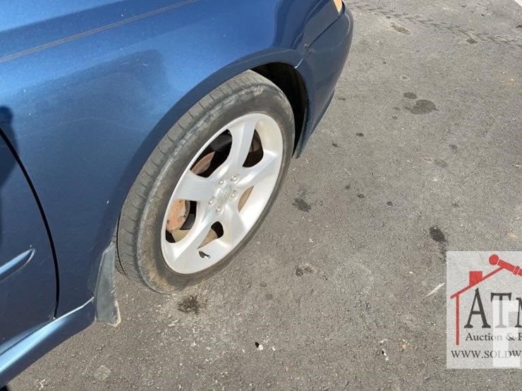 2007-subaru-legacy-image-10