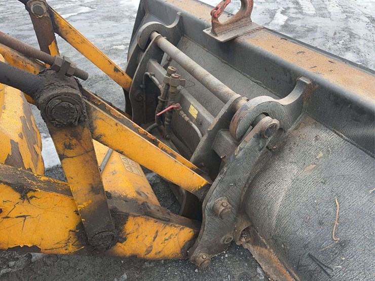 2015-jcb-3cx-image-13