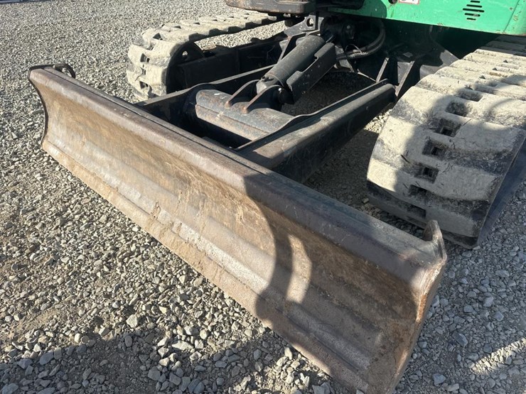 2018-jcb-85z-1-image-32