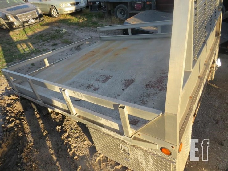 aluninum-flatbed-pickup-box-image-2