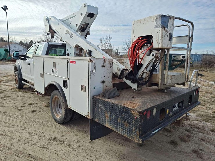 2017-ford-f550-image-4