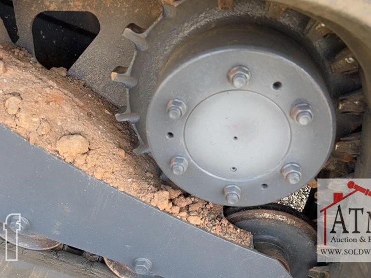 2012-bobcat-t650-image-20