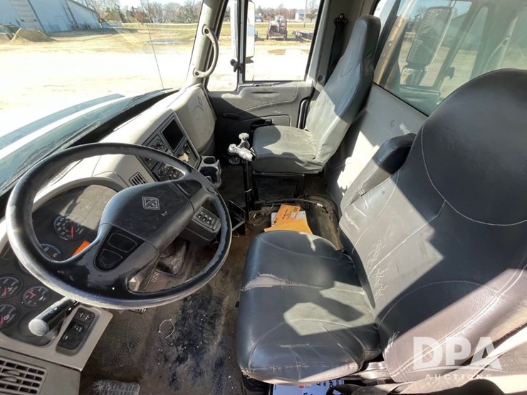 2010-ihc-workstar-petroleum-truck-(jn3389,-unit-487)-image-56