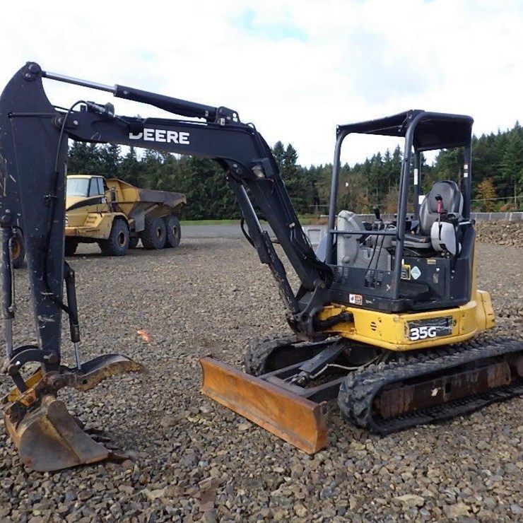2019 DEERE 35G