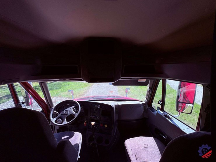 2017-international-prostar-image-105