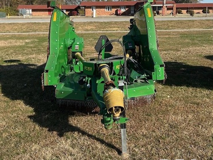 2022-john-deere-fc15r-image-2