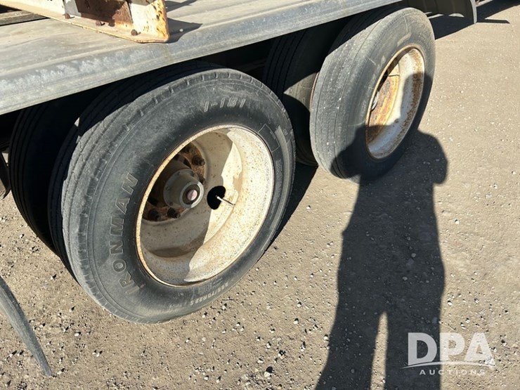 2006-b-b-dry-tender-trailer-(cp1300,-unit-169)-image-19