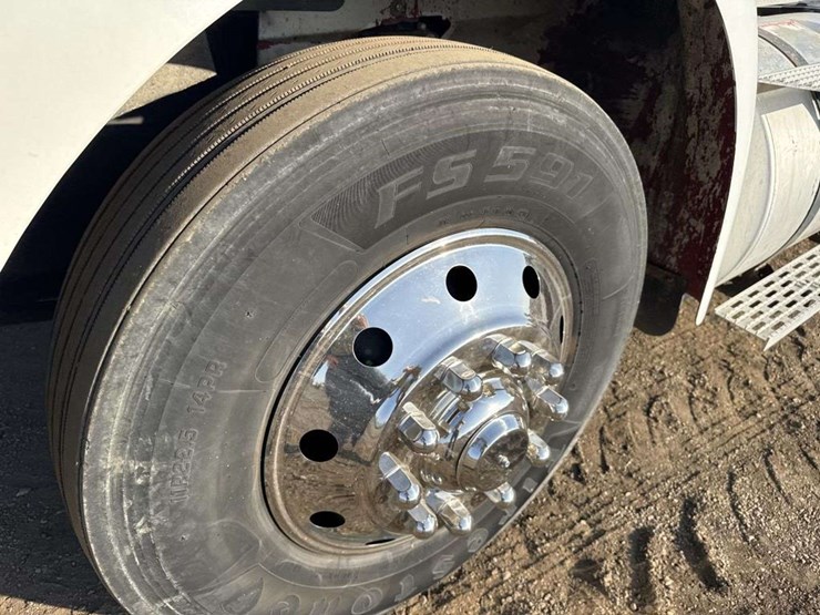 2000-international-9200-image-7