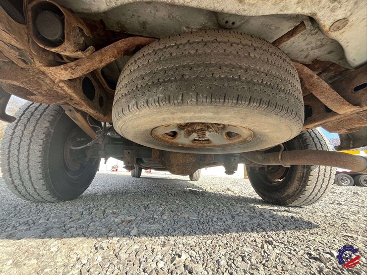 2012-chevrolet-express-van-image-25