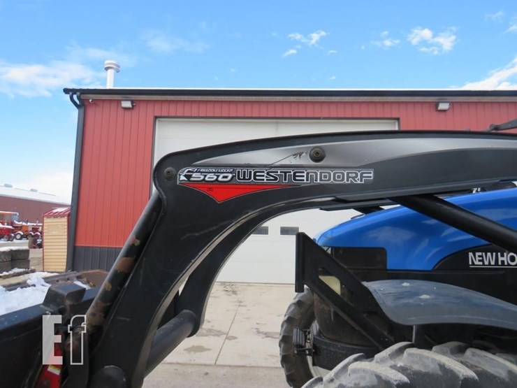 new-holland-tm150-image-12