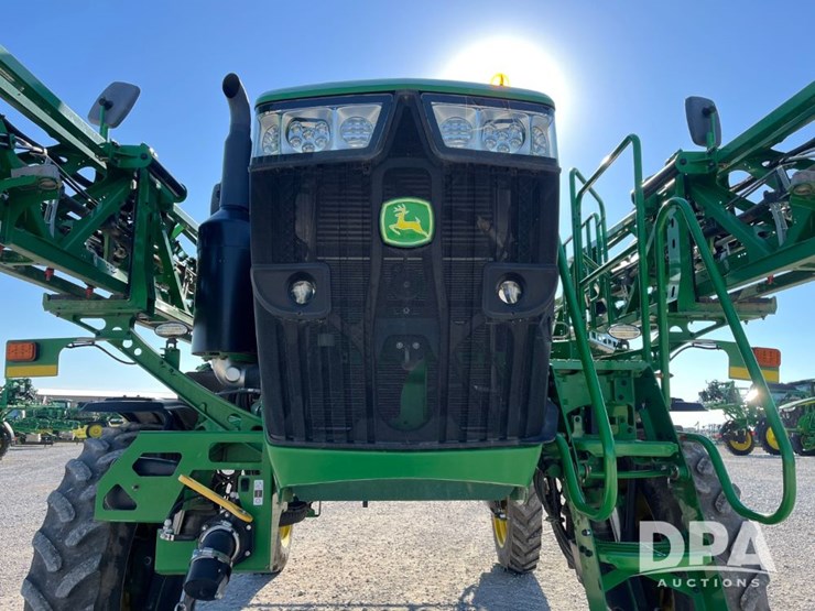 2019-john-deere-r4038-image-22