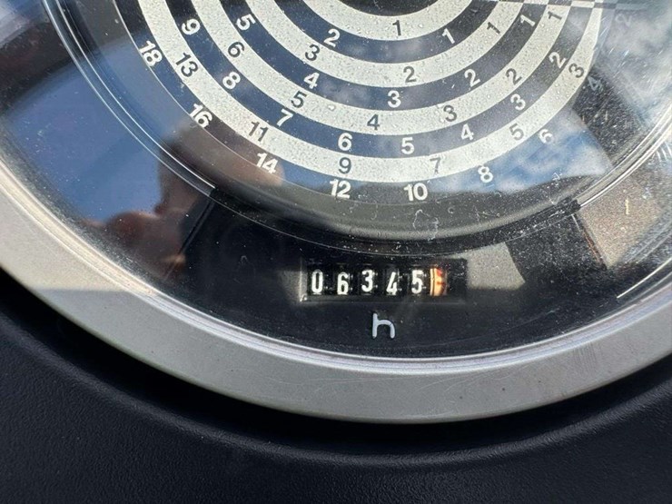 john-deere-2640-image-23