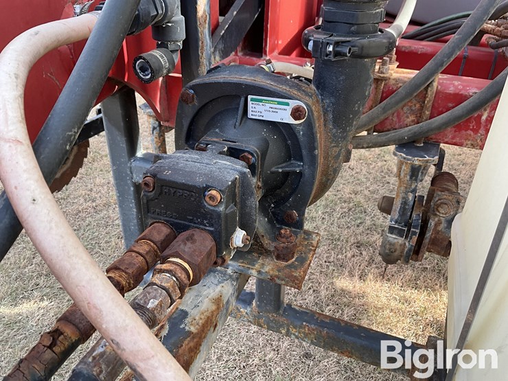 case-ih-2800-image-15