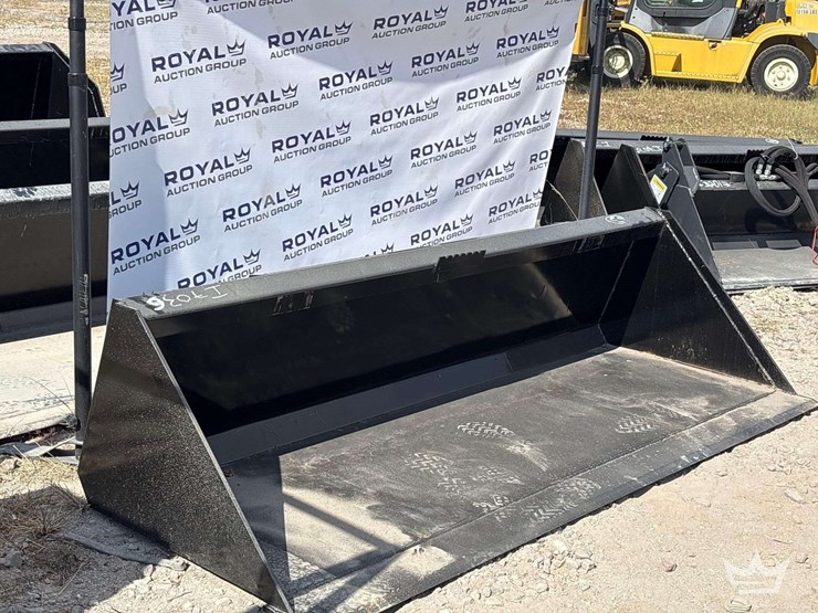 2025-swict-78in-bucket-skid-steer-attachment-image-1