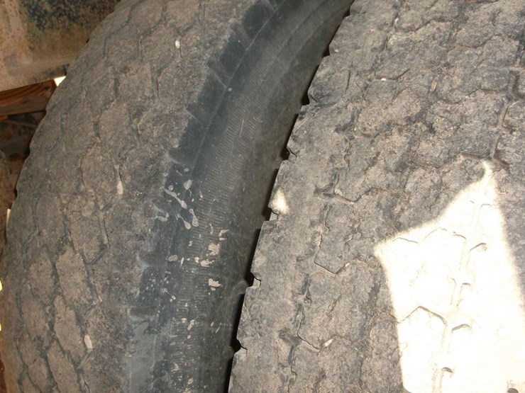 1970-lufkin-flatbed-image-24