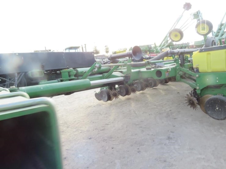 john-deere-1770-image-19