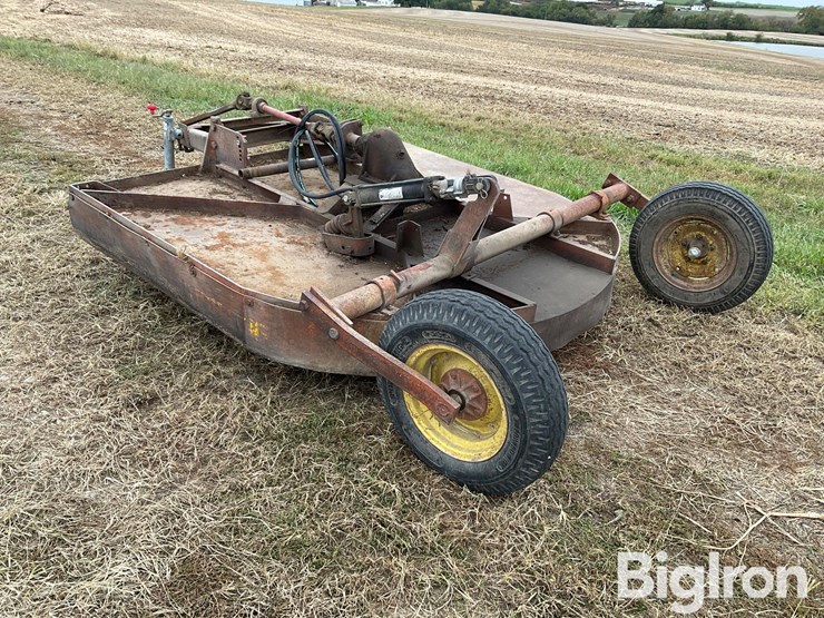 bush-hog-7'-rotary-shredder-image-7