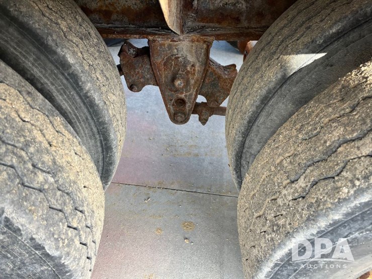 2013-neville-tender-trailer-image-26