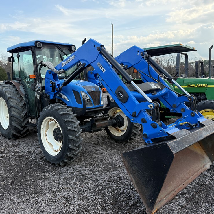 NEW HOLLAND TN75SA
