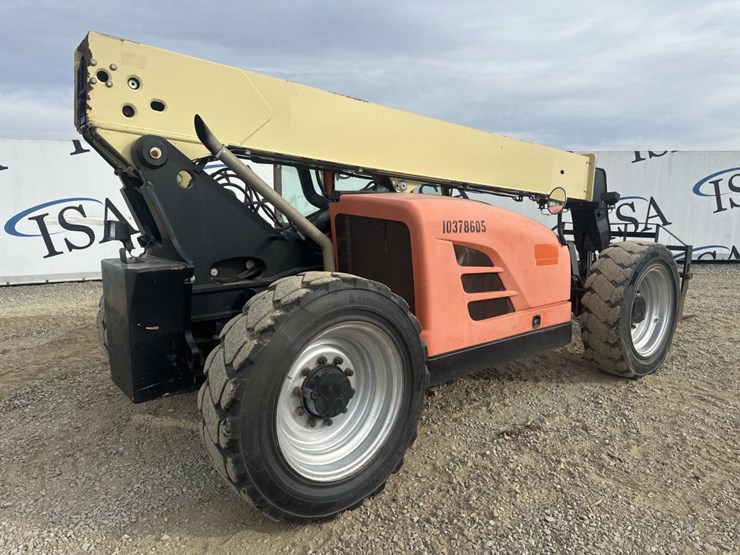 2015-jlg-g6-42a-image-5