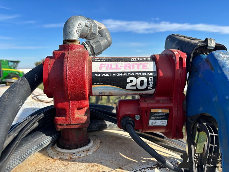 steel-fuel-tank-w/12v-pump-on-cart-image-14