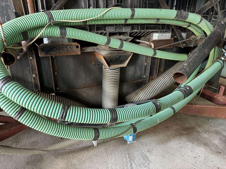 clay-seed-box-trailer-image-5