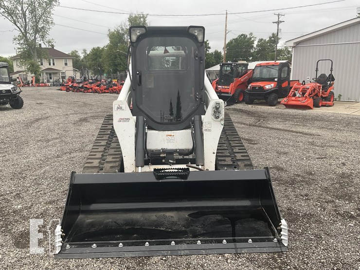 2021-bobcat-t870-image-8