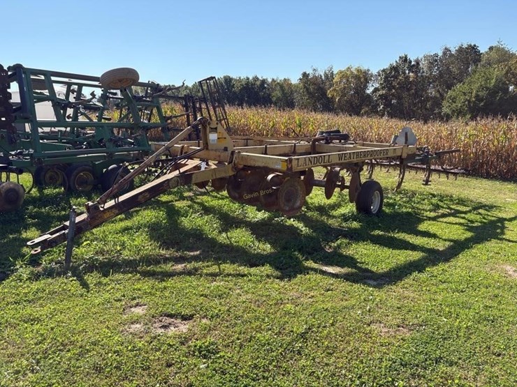 landoll-weatherproofer-deep-till-image-1