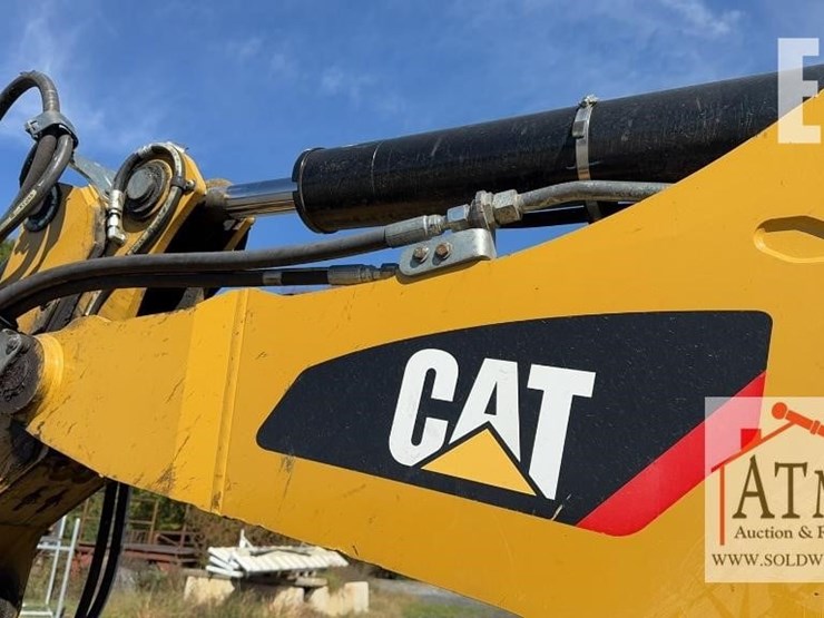 caterpillar-420f2-it-image-27