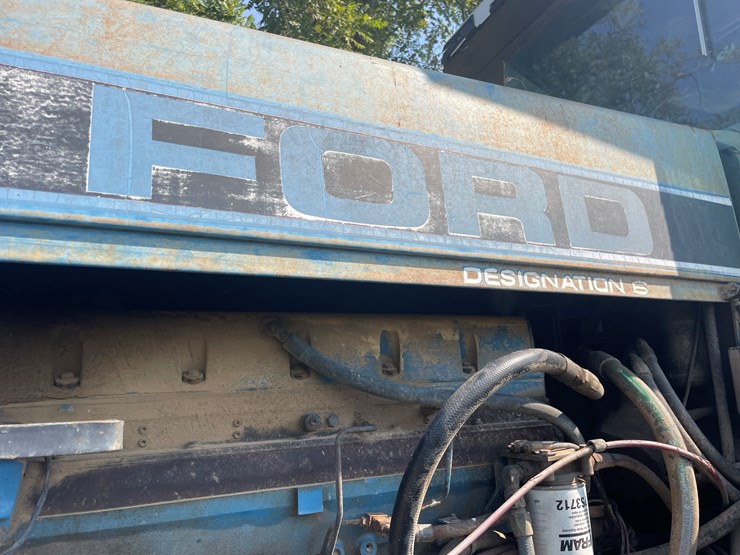 1991-versatile-876-image-22