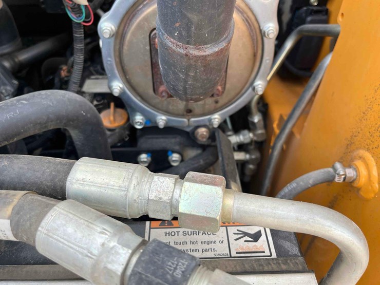 2019-mustang-1350r-image-16