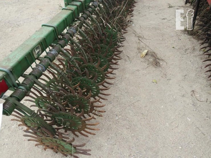 john-deere-400-image-3